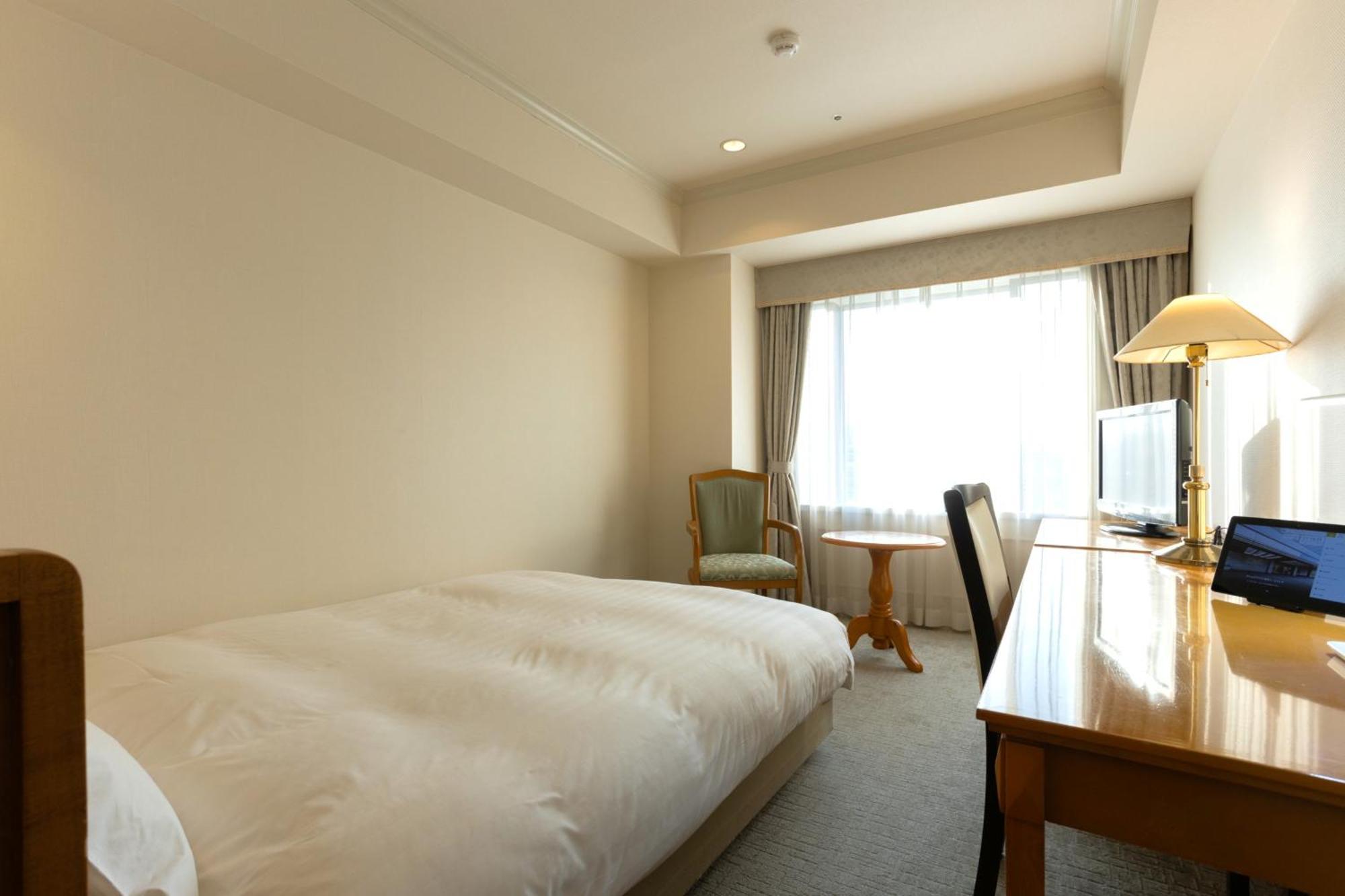 Hotel Cadenza Tokyo — Photos 1